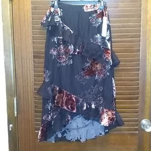 Gianna Bini high low skirt